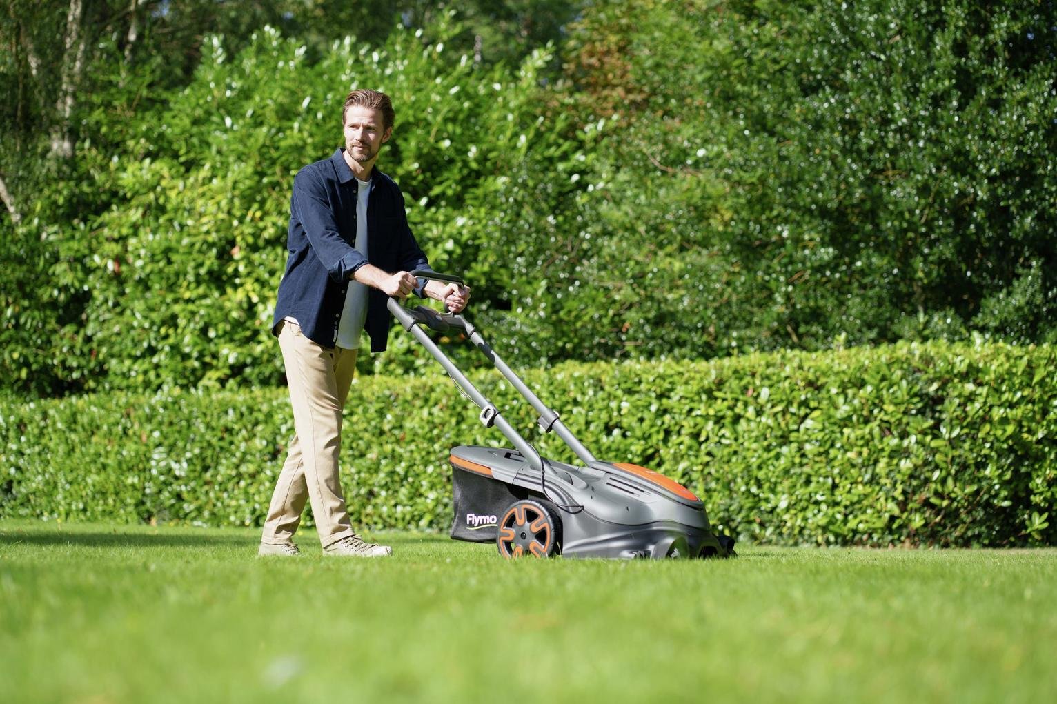 Flymo UltraMow Duo Electric Cordless Wheeled Lawnmower - 36V — view 6