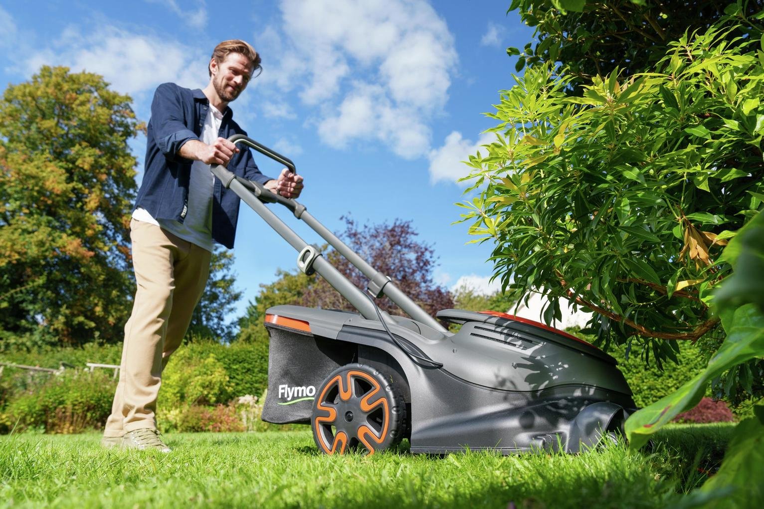 Flymo UltraMow Duo Electric Cordless Wheeled Lawnmower - 36V — view 7