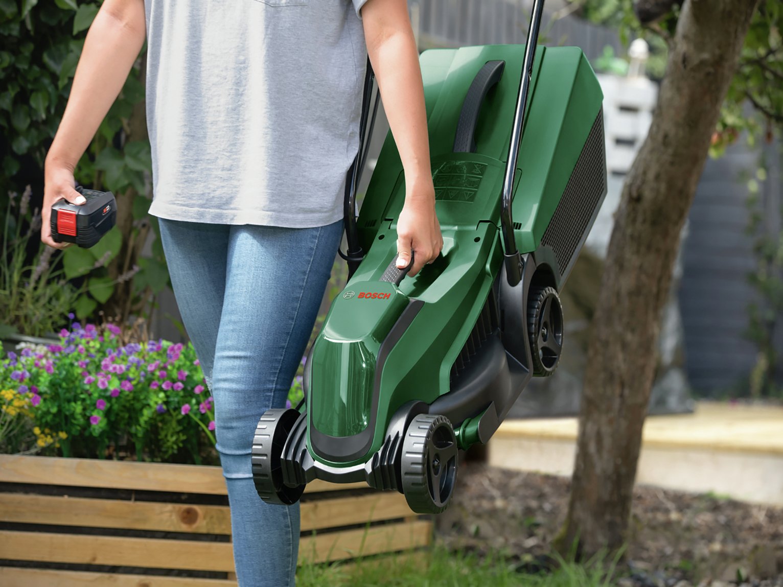 Bosch 32cm Cordless Rotary Lawnmower and Grass Trimmer - 18V — view 2