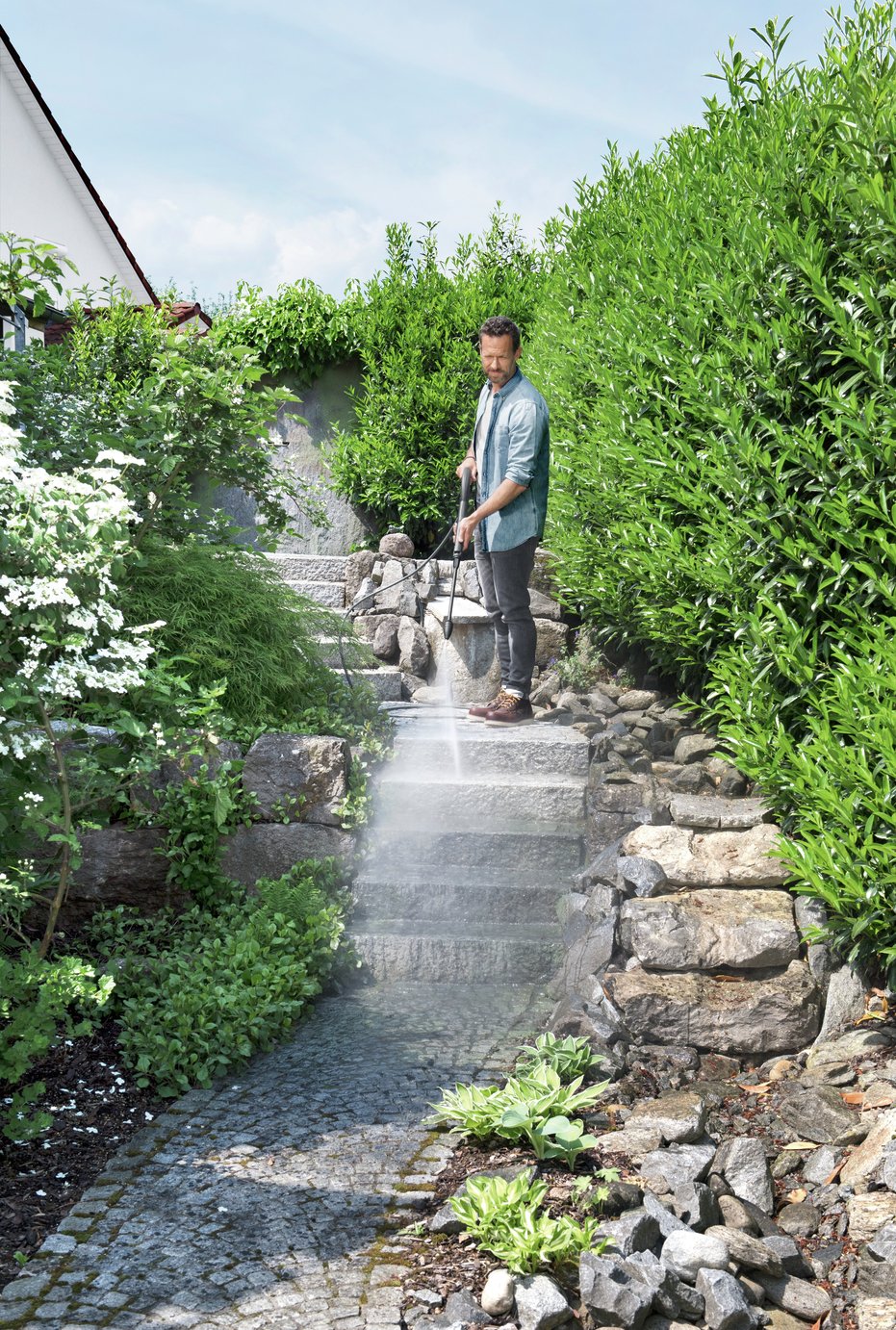 Karcher K5 Classic Pressure Washer - 2100W — view 4