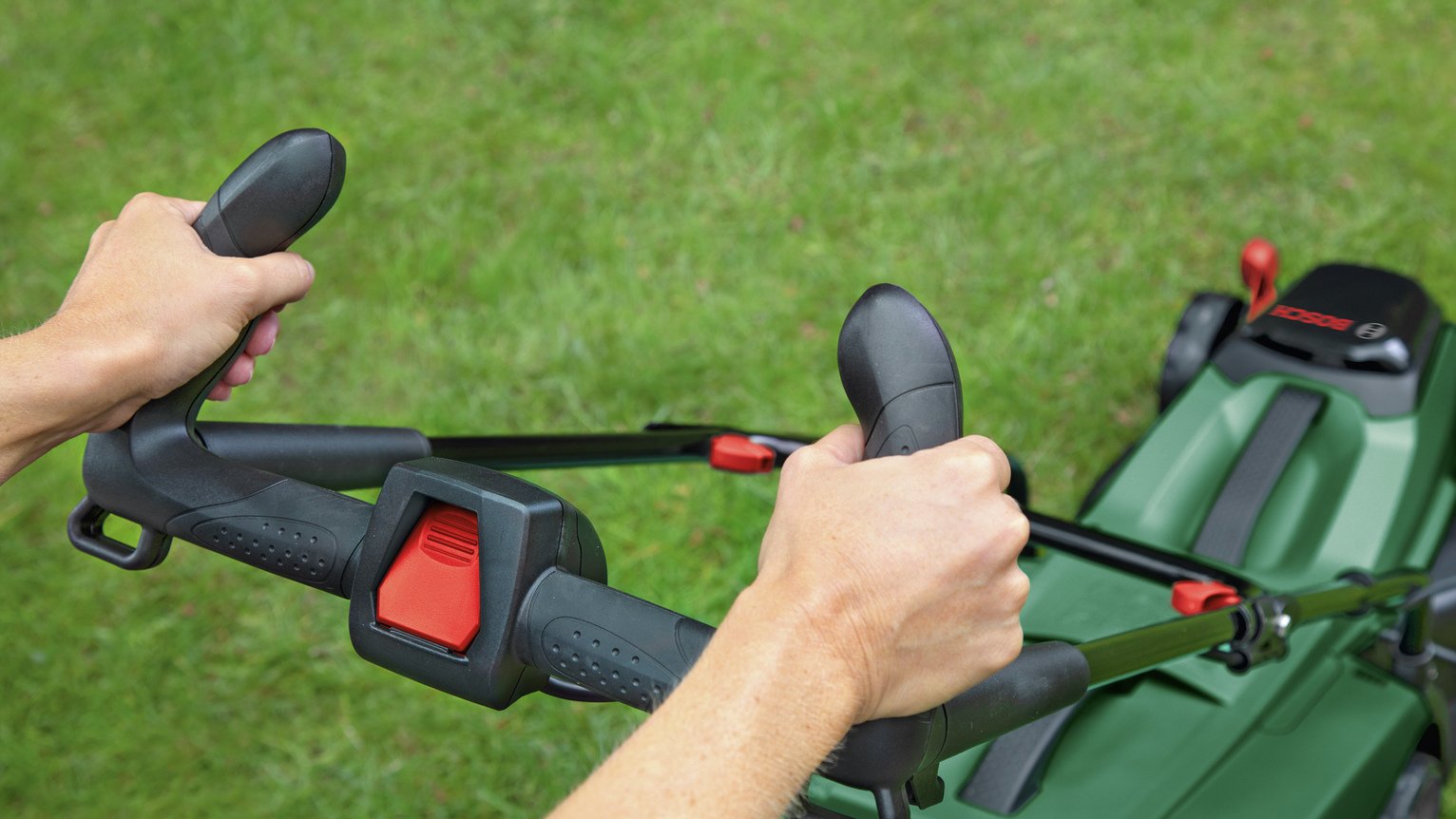 Bosch 32cm Electric Cordless Rotary Lawnmover - 18V — view 4