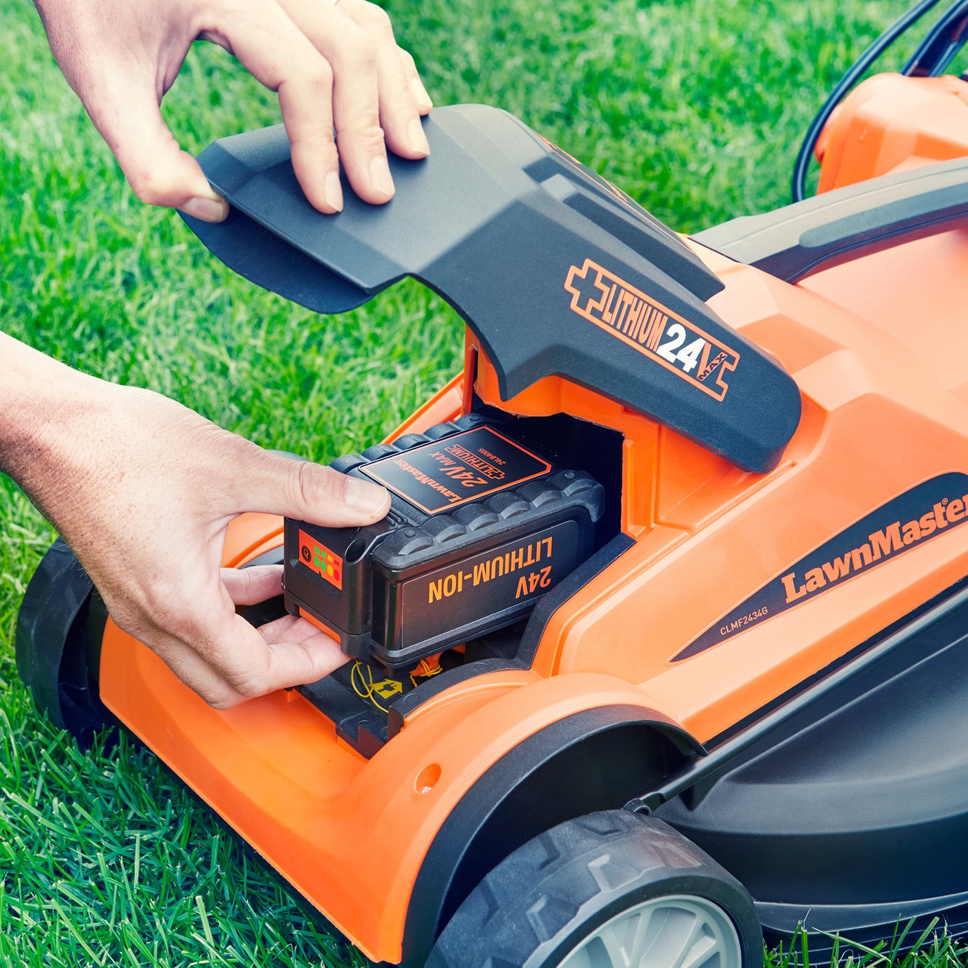 LawnMaster 34cm Cordless Rotary Lawnmower - 24V — view 4
