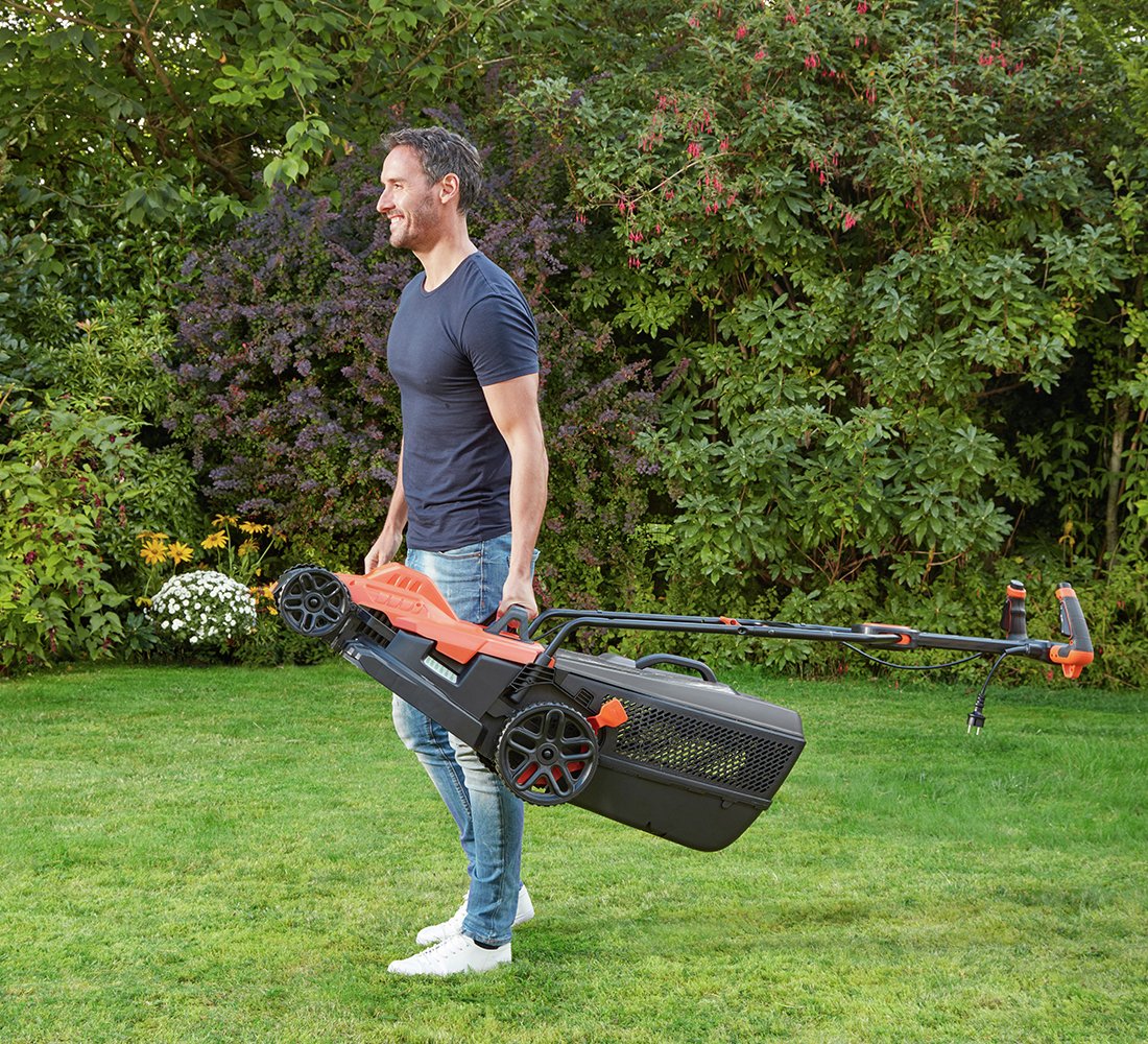 Black + Decker EasySteer 42cm Corded Rotary Lawnmower -1800W — view 2