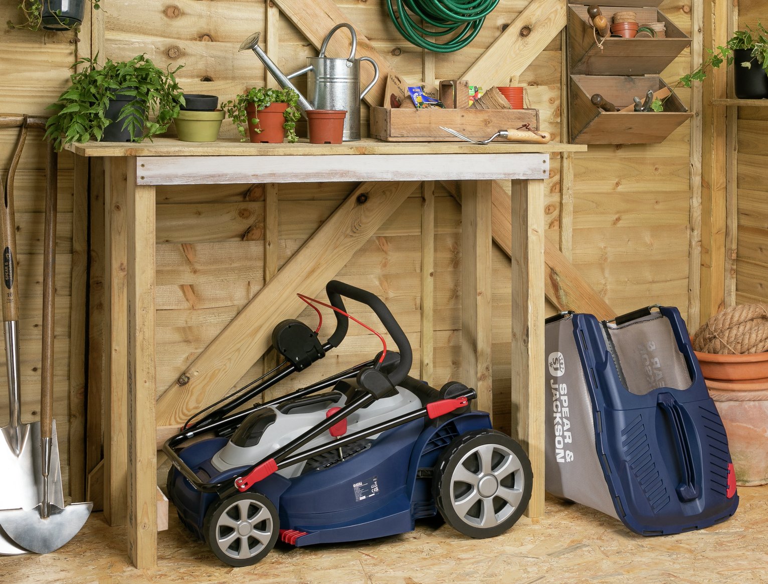 Spear & Jackson 40cm Cordless Rotary Lawnmower - 36V — view 2