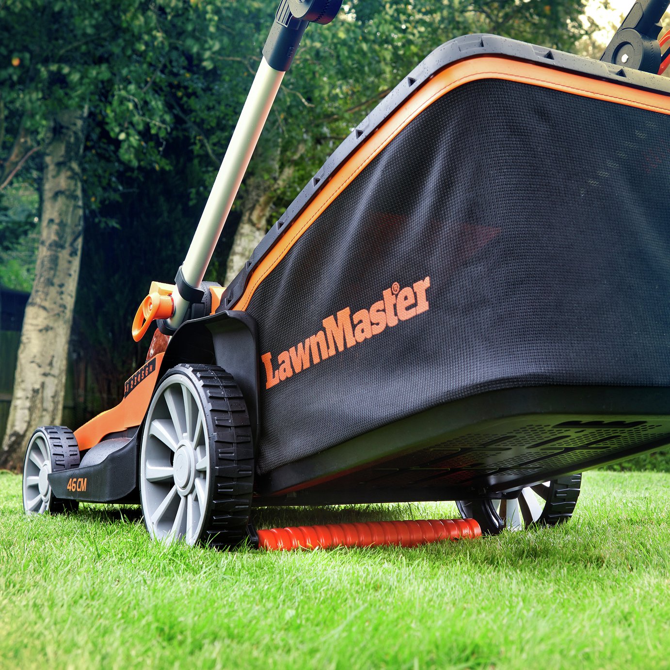 LawnMaster 46cm Cordless Rotary Lawnmower with 2 Sets of Batteries - 48V — view 3