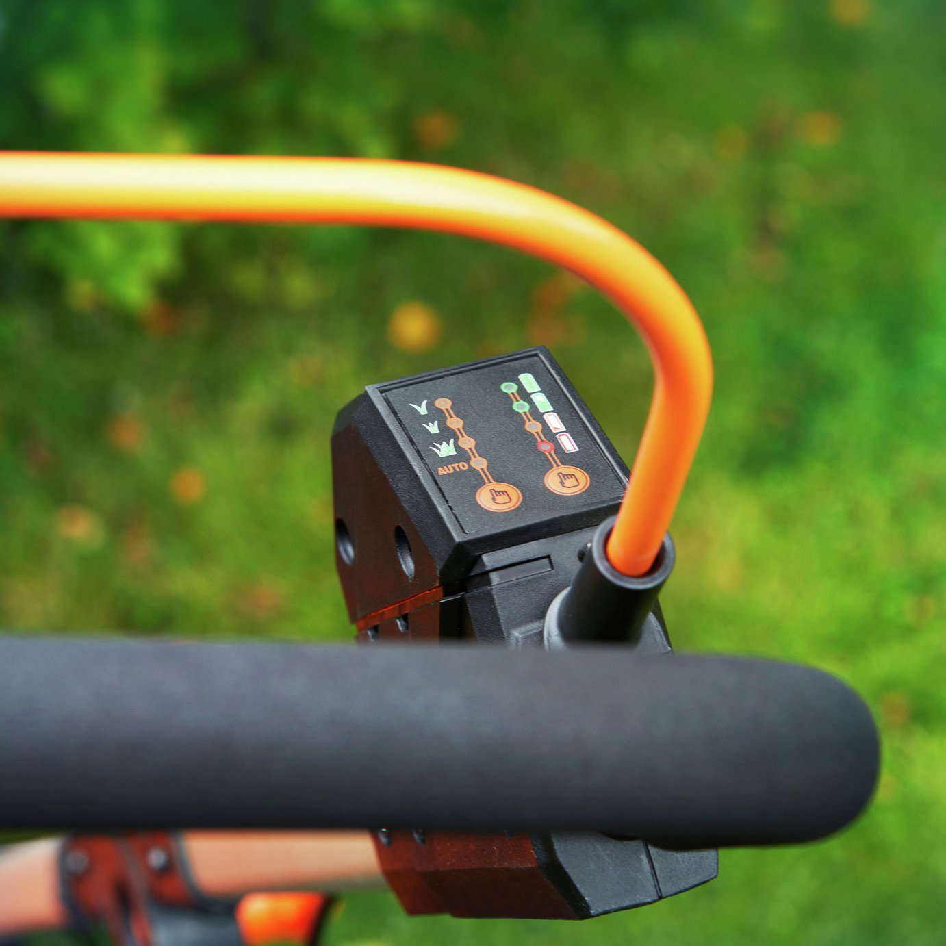 LawnMaster 46cm Cordless Rotary Lawnmower with 2 Sets of Batteries - 48V — view 4